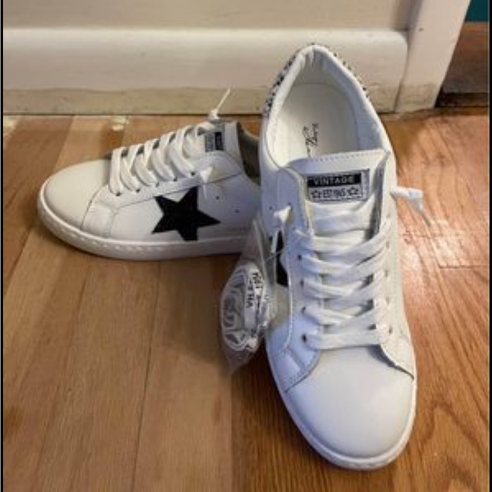 Vintage Havana Carla Sneakers